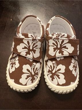 Kids Brown Floral Canvas Hook-and-Loop Sneakers